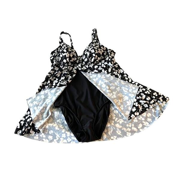 1pc Swimsuit Shape Solver Black/White Womens Plus 24W* - Picture 7 of 12